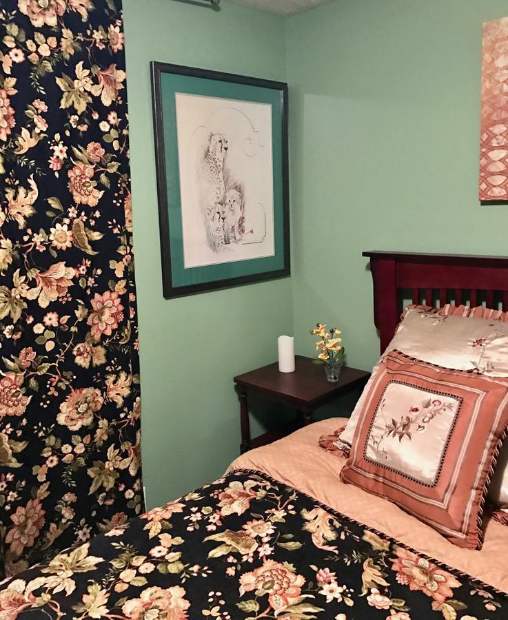 Yellow Door Bed And Breakfast Fort Erie Luaran gambar